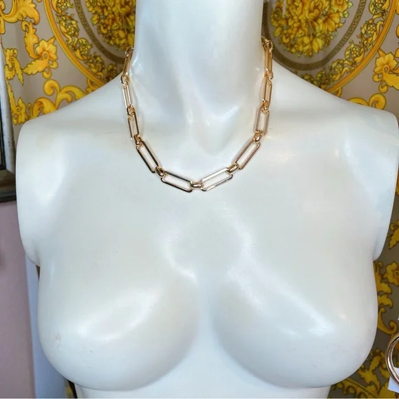 18k yellow gold plated 16” to 18” paperclip necklace ⭐️ - Picture 5 of 5